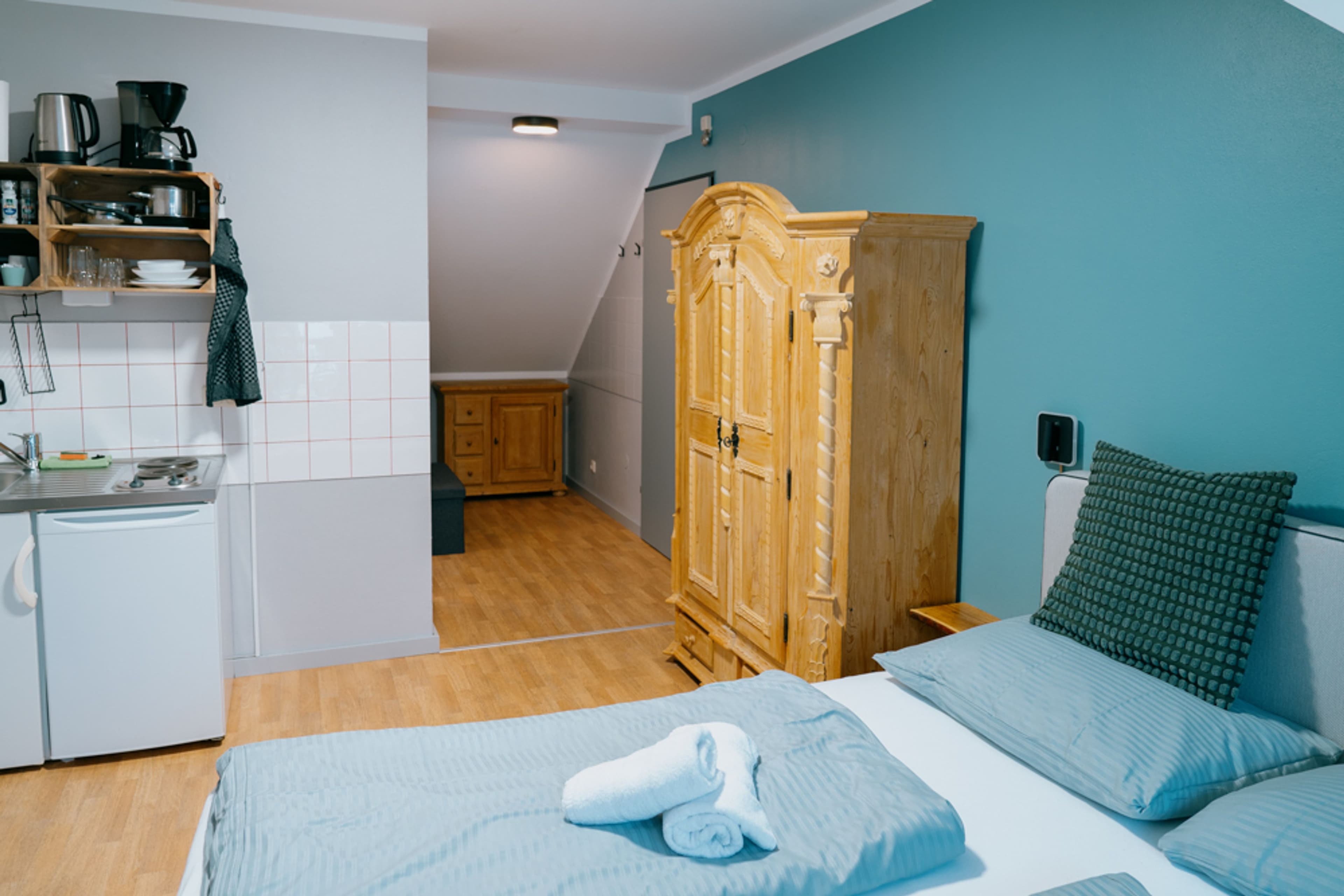 Apartment 10 mit Balkon und Blick auf den Untersberg - Image 4